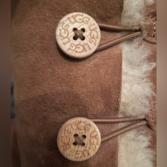 UGG Bailey button tall boots - Picture 7 of 8